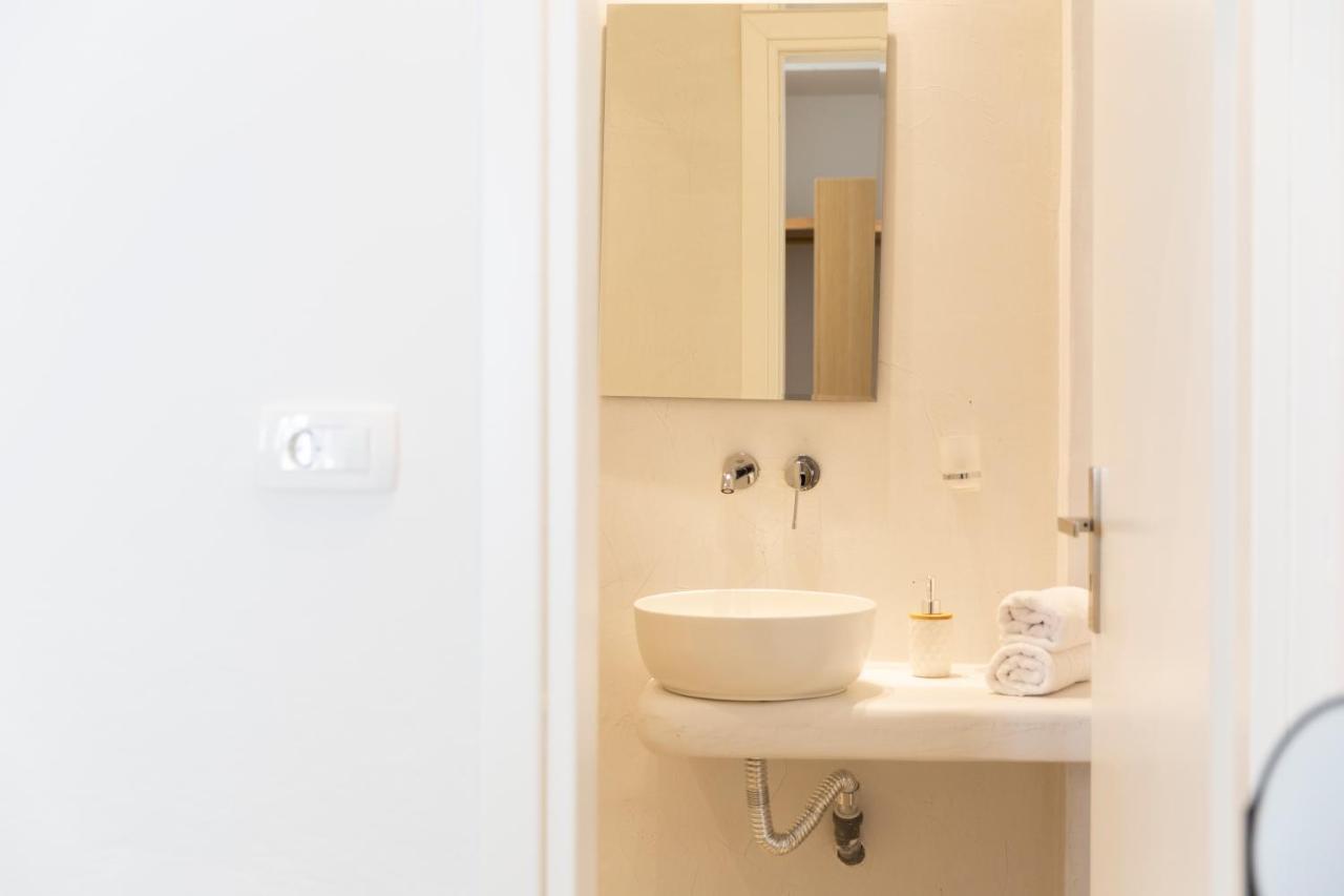Asimina Hotel Тира Экстерьер фото