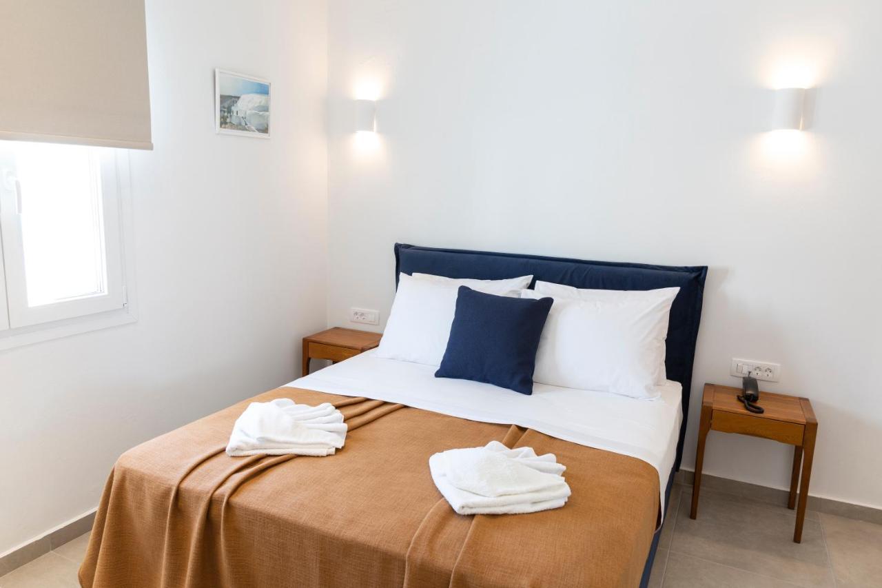 Asimina Hotel Тира Экстерьер фото