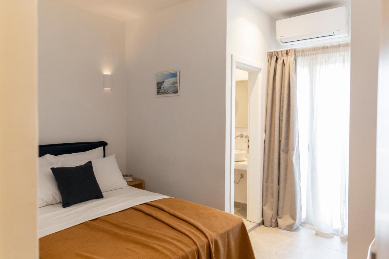 Asimina Hotel Тира Экстерьер фото