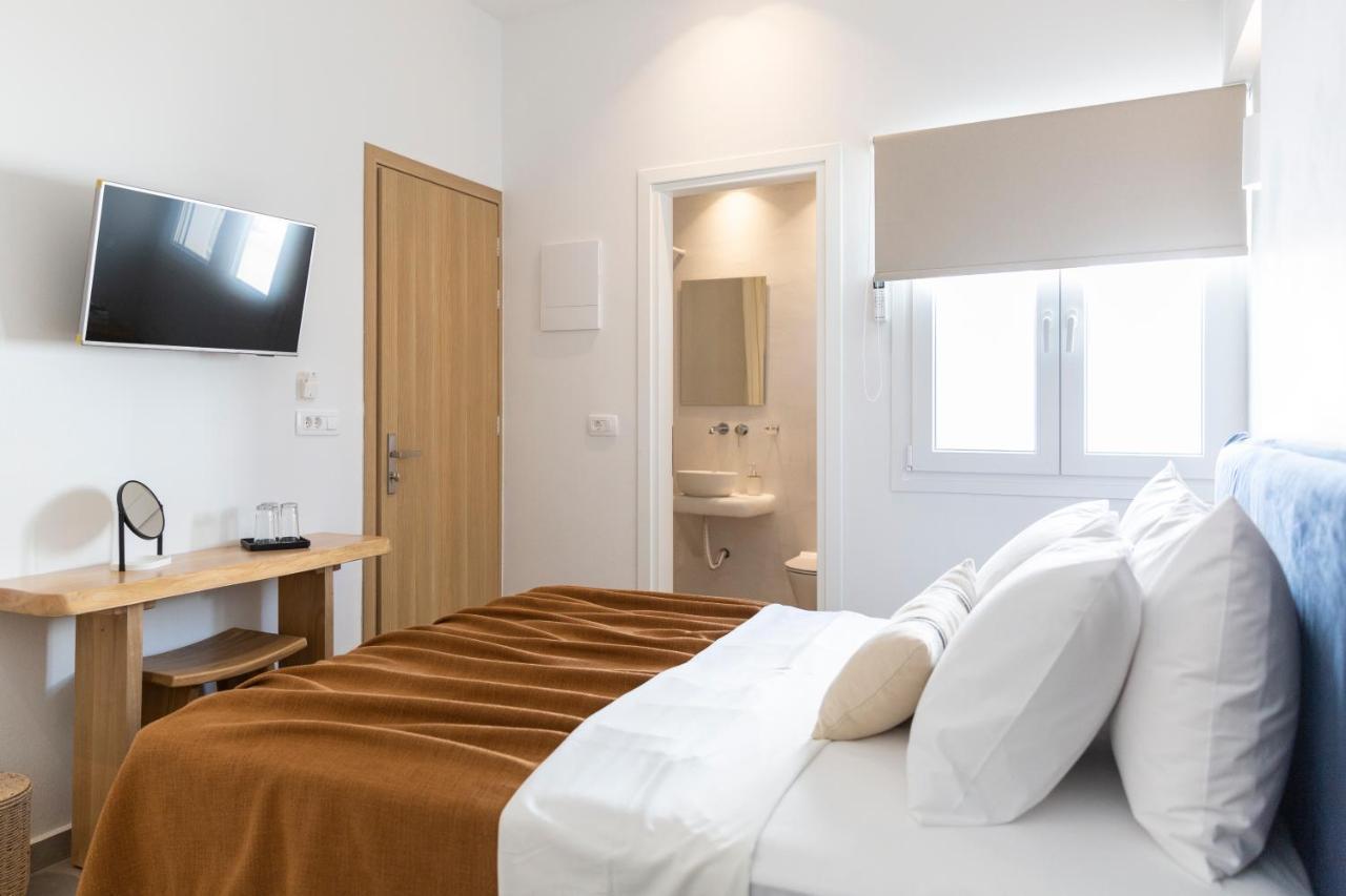 Asimina Hotel Тира Экстерьер фото