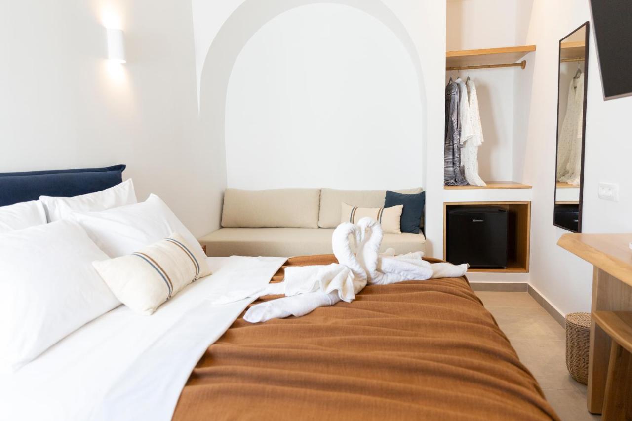 Asimina Hotel Тира Экстерьер фото